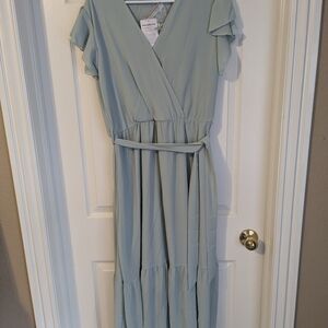 Sage Green Maxi Dress with Flutter Sleeves and V-Neck for Cocktail